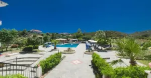 Hotel HILLTOP Hanioti