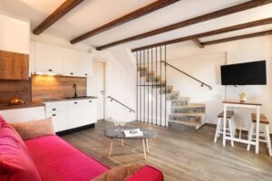 Vila DALLAS LUXURY JerisosVila DALLAS LUXURY Jerisos