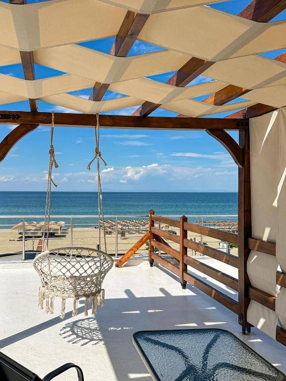 Vila DEOS SUITES Nei Pori