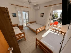 Vila DINA Nea Flogita