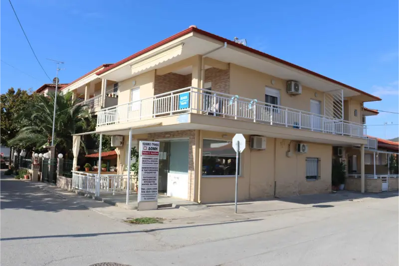 Vila FINIKAS Nea Vrasna