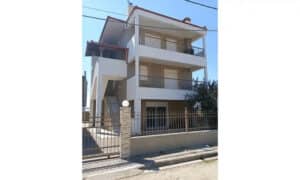 Vila MARIA Nea Flogita