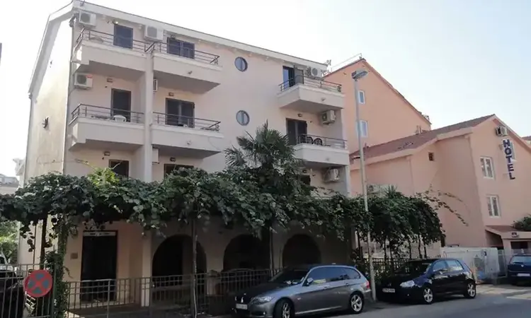 Privatni smestaj MARE Budva Privatni smestaj MARE Budva