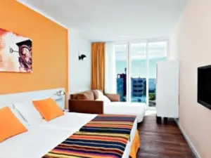 Hotel SOL KATMANDU Magaluf