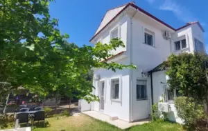 Vila LILI GARDEN Pefkohori