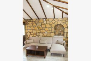 Vila VOUR 52 Vurvuru