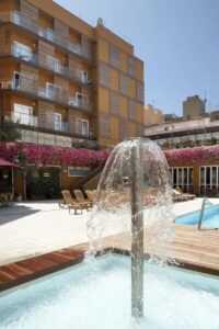 Hotel ALEGRIA PLAZA PARIS Ljoret de Mar
