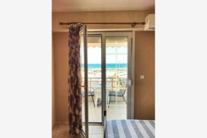 Vila DONUTS Nei Pori